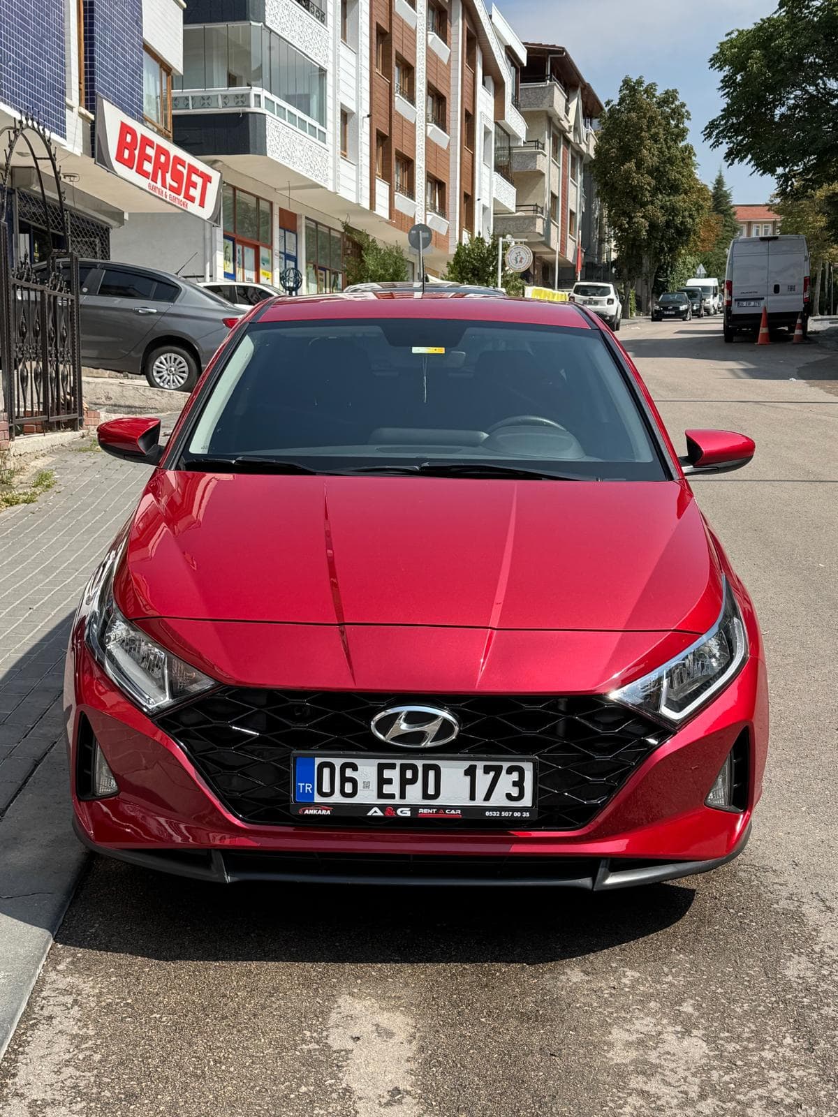 HYUNDAI İ20